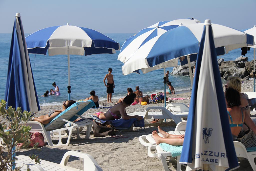 الشقق الفندقية مسينافي  Oasi Azzurra المظهر الخارجي الصورة